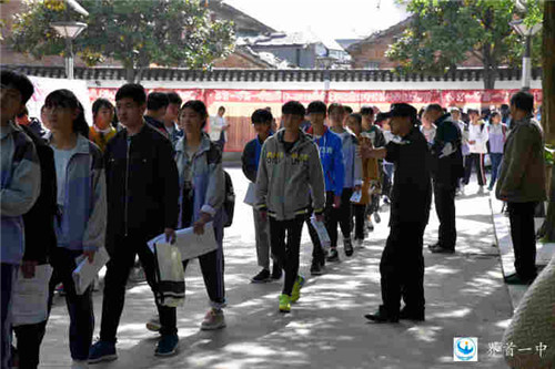 界首市2018年中考理科实验操作考试在界首一