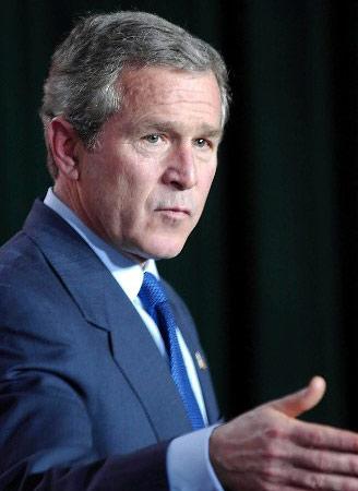 双语推荐:名人们雷死人的口误(组图)