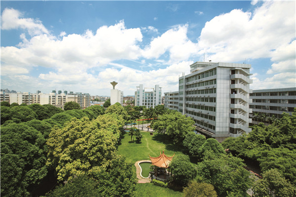 广西电力职业技术学院获2020年度全国网络搜索热度百强高职院校