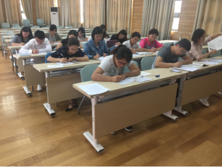 高等专科学校学前教育系举办首届青年教师教