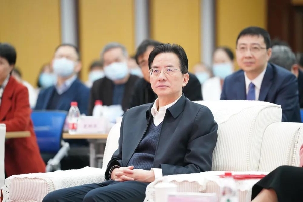 创新中前进，突破中启航！“浙江大学医学院附属精神卫生中心”揭牌！（最新发布）