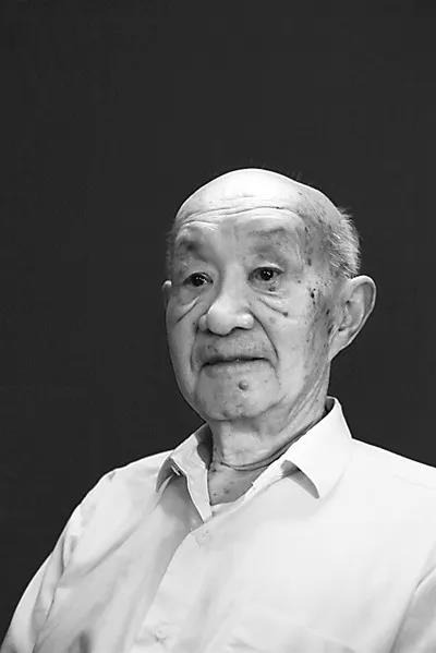 查全性：慷慨陈词，率先建言恢复高考！
