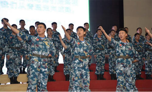 西安中学举行高2018届毕业典礼暨成人仪式