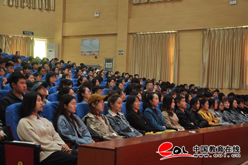 习近平总书记在纪念五四运动100周年大会上的
