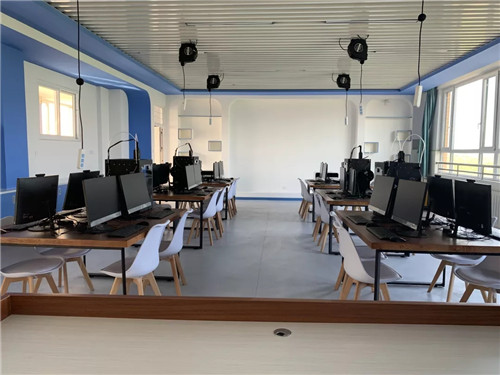 济南外国语学校初中部顺利迁入华山校区