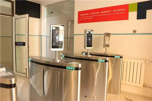 华丽转身!济南外国语学校初中部顺利迁入华山