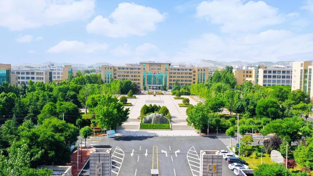 走进高校 | 2020,期待与你相约山东现代学院