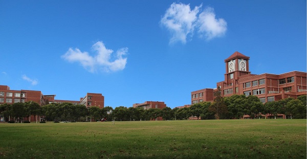 上海杉达学院2018年招生访谈实录:以行业标准