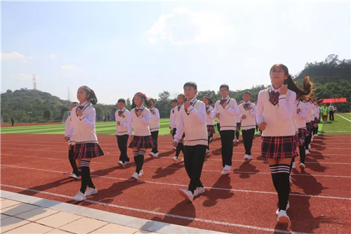 2018-2019年遂宁市高中男子足球超级联赛揭幕