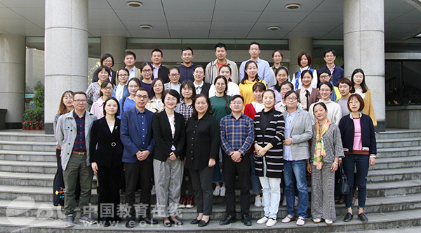 杭州滨江区班主任工作室联盟启动 打造班主任