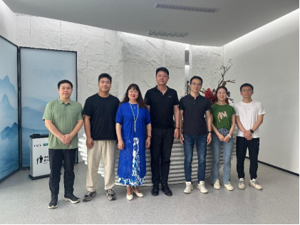 学会与维普朗润公司成功签约打通论文维普网展示渠道