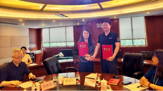 学会与重庆陆海传媒签署战略合作协议深化教育出版与职教领域协同发展