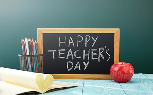 鄂伦春自治旗开放大学的学费多少钱？