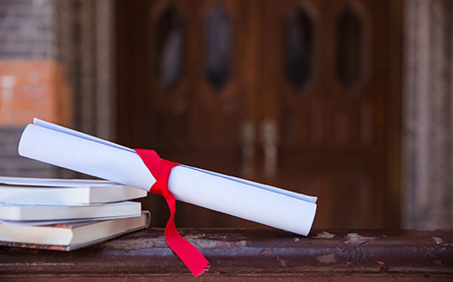 大洼开放大学的学费多少钱？