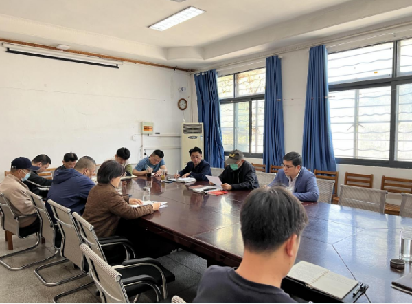我院开展“踔厉奋发新征程,勇毅前行向复兴”主题党日活动 我院开展“踔厉奋发新征程,勇毅前行向复兴”主题党日活动
