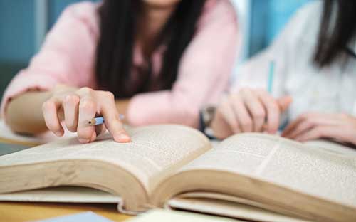 读国家开放大学可以不去考试吗？