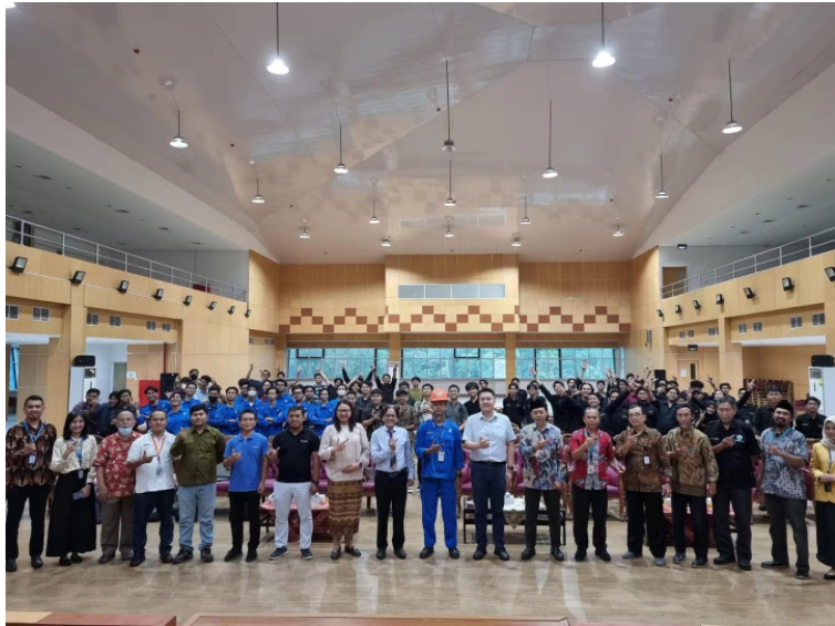柳工-柳职院印尼国际工匠学院首届“柳工订单班”正式开班