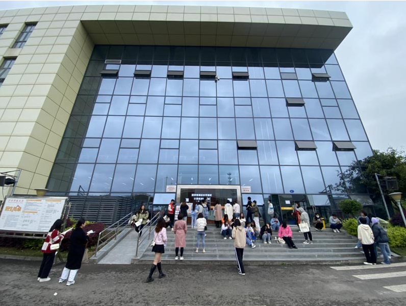 沉浸式体验:四川泸州普通话水平测试现场 沉浸式体验:四川泸州普通话水平测试现场