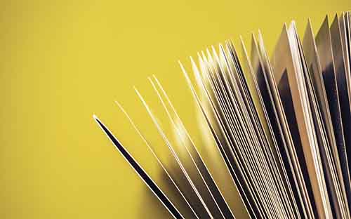 忻府开放大学的学费多少钱？