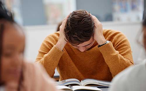 成人高考中职生可以参加吗？考试难吗？