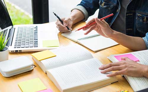 哪些人适合报考成人自考?