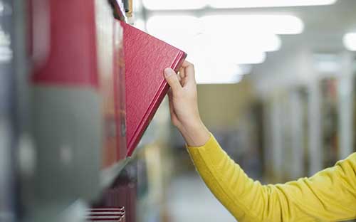 行政管理大专自考要准备什么书？