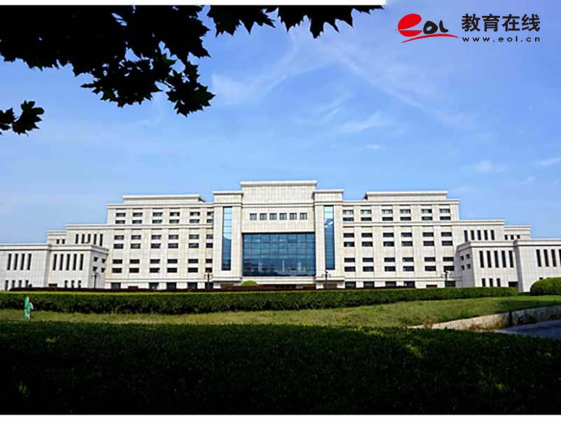 大连大学继续教育学院校园风光