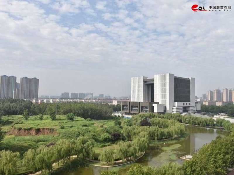 学校校园风光