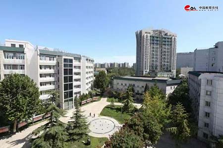 北京青年政治学院校园风光