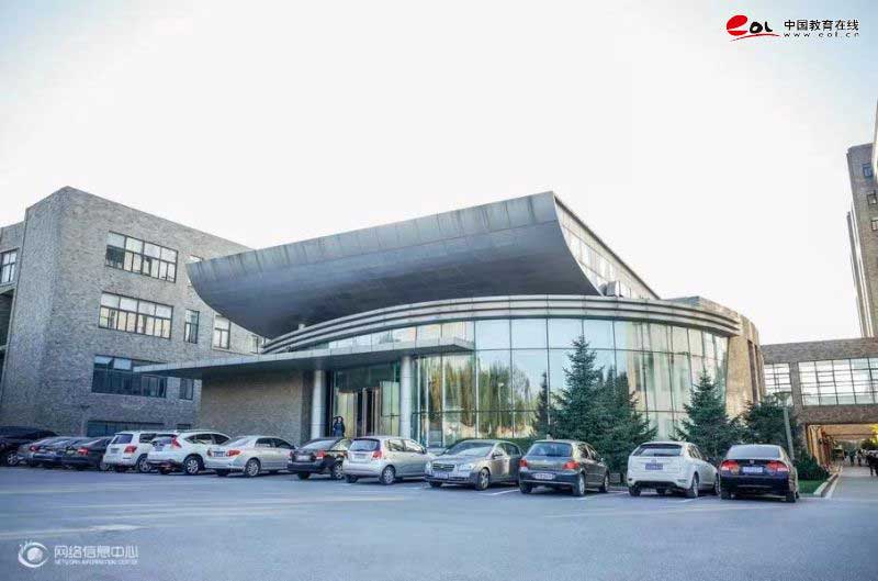 大连工业大学继续教育学院校园风光
