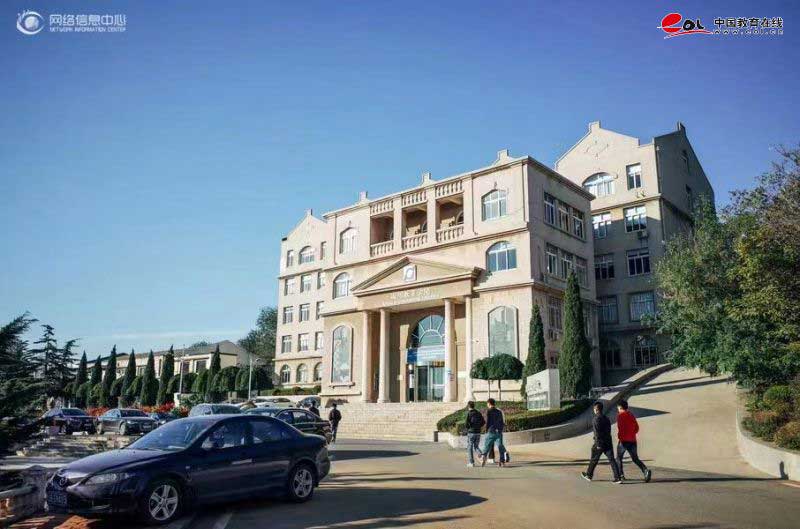大连工业大学继续教育学院校园风光