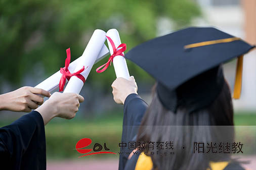 深圳自考在哪里报名？要准备哪些材料？