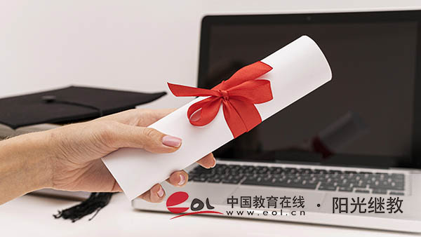 江苏成人高考怎么查成绩？要注意什么？