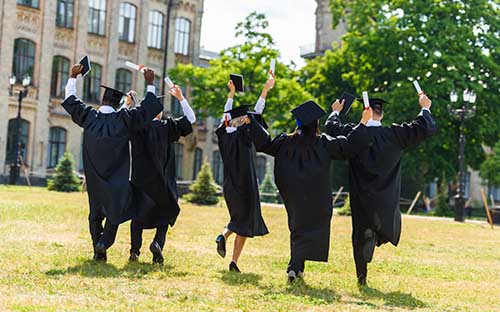 成人高考有好大学吗？与国家开放大学哪个更好？