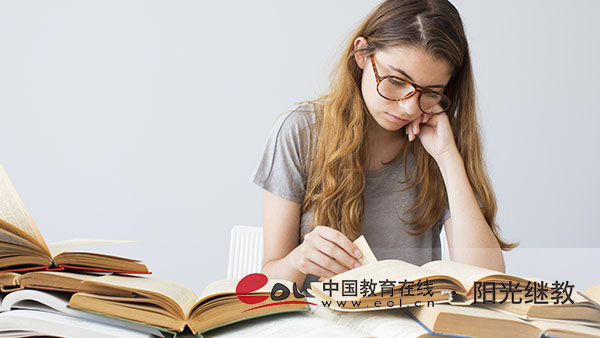 成都成人高考在哪里报名？专业如何选？
