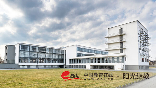 北京成人高考如何报名？收费标准是多少？