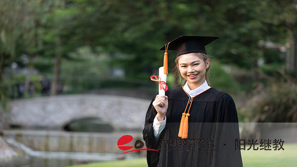 阿克苏成人高考在哪里报名？流程是什么样的？
