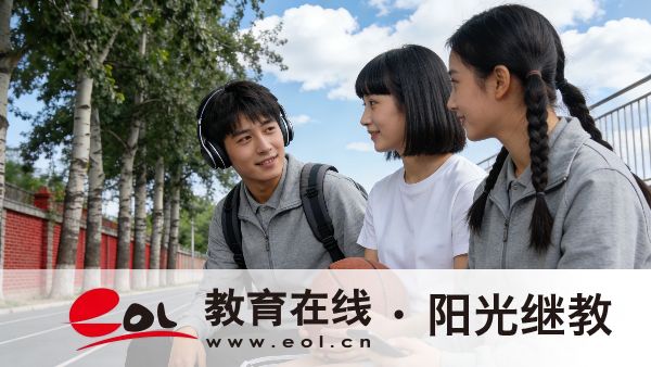 新疆成人高考录取流程有哪些？学历有什么用处？