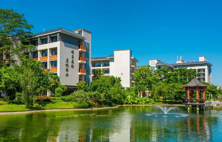 2025年惠州卫生职业技术学院高等学历继续教育招生简章