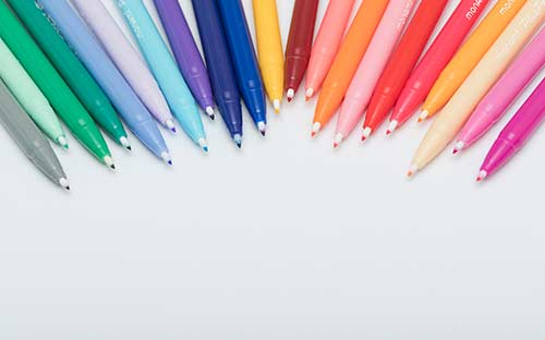 成人高考报考是在哪里报名的？有全日制的学校吗？