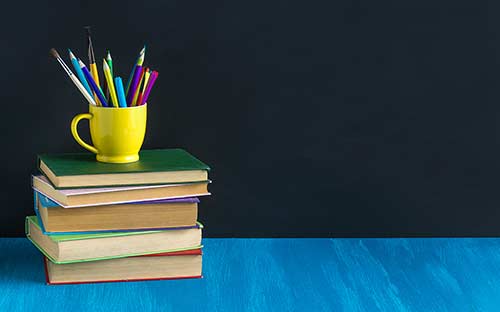 学历提升需要提供哪些证件？需要去学校上课吗？