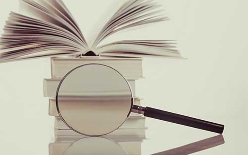 成人高考报名哪个学校就在哪里考试吗？考哪几科？