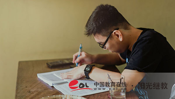 江西赣州市成人高考怎么报名？报名费是多少钱？