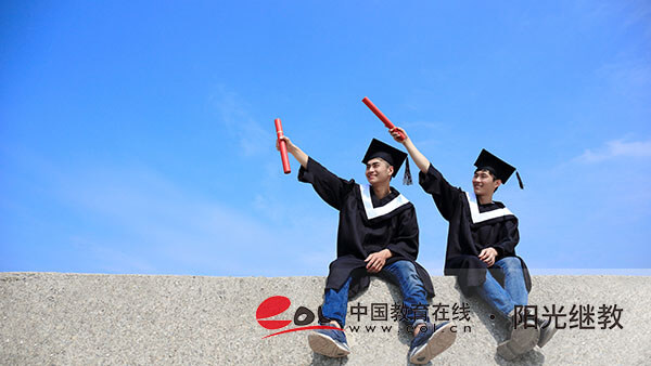 异地报名成人高考的流程是怎样的？居住证怎么办理？