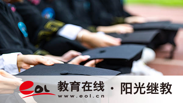 成人高考报名流程是怎么样的？需要哪些报名材料？