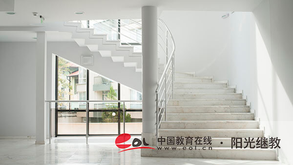 厦门成人高考去哪里报名？值得读吗？