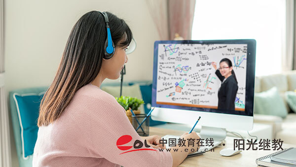 成人高考怎样自己报名呢？如何避免现场审核不通过？