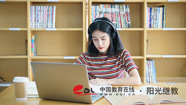 泉州成人高考的报名时间是多久？专业该怎样挑选？
