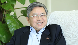 龚克