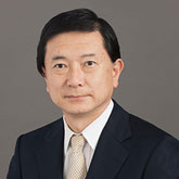 日本庆应大学商学院院长Hirokazu